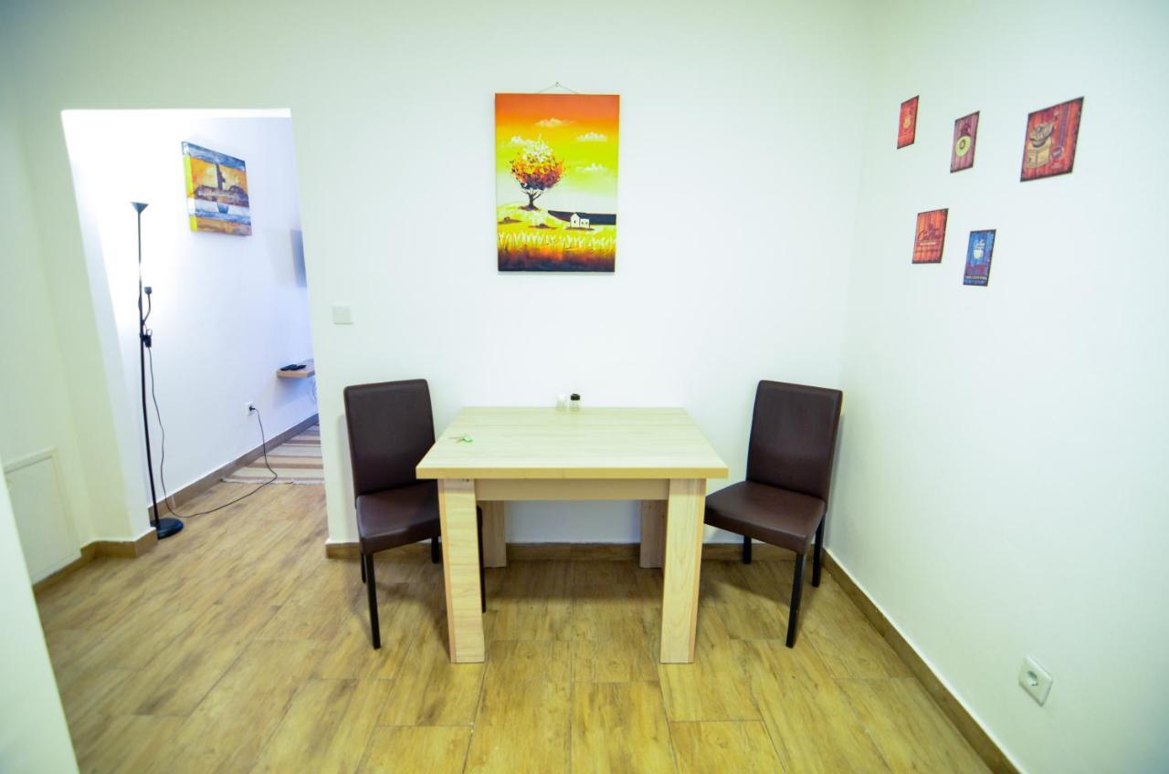 Cherry Hill Central Apartments Sarajevo Eksteriør billede